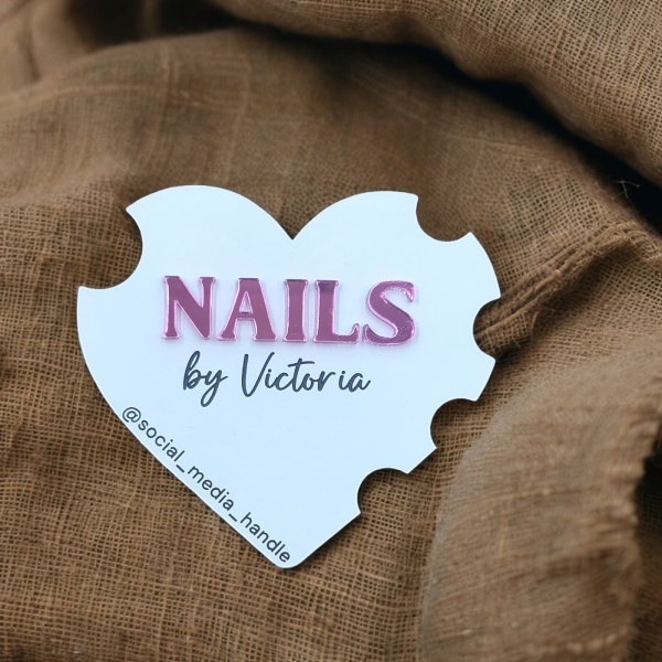 White heart Nailfie Disc
